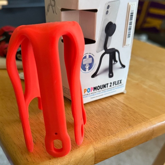 PopSocket Black Phone Mount and Grip - Picture 6 of 6